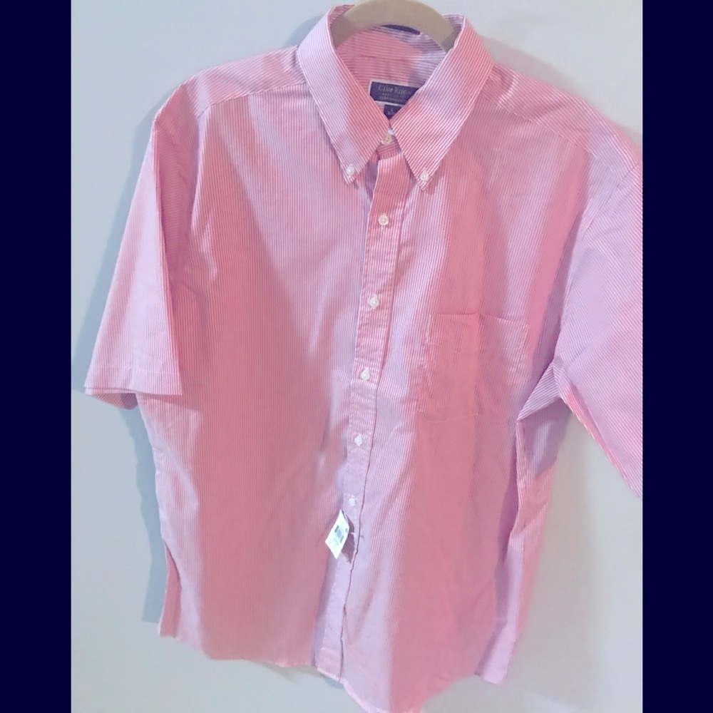 men’s Club Room red and white short sleeve button down L
